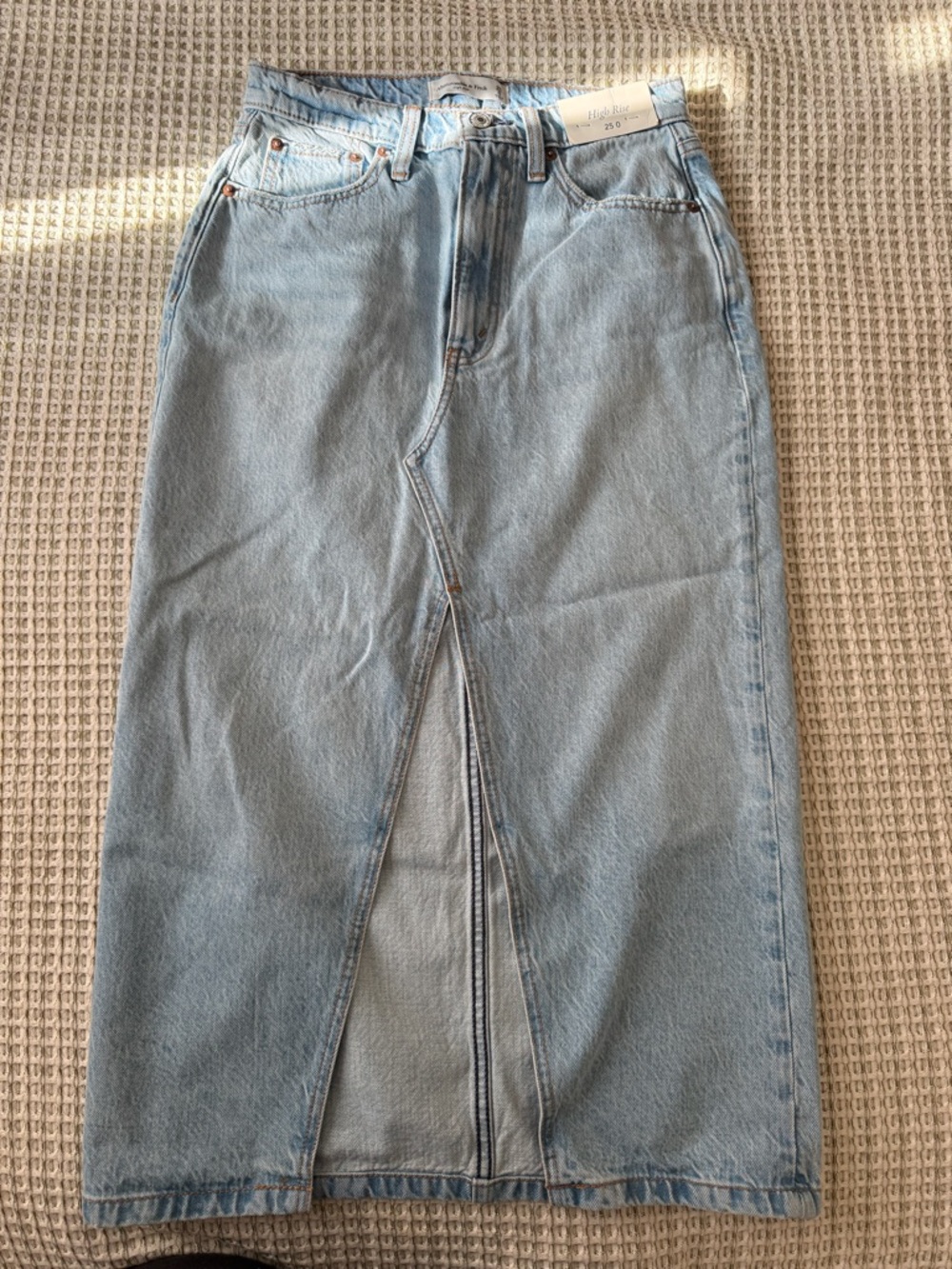 Abercrombie & Fitch Light Blue Straight-Leg Denim Skirt - NWT